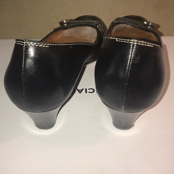 Salvatore Ferragamo black shoe - Picture 5 of 8